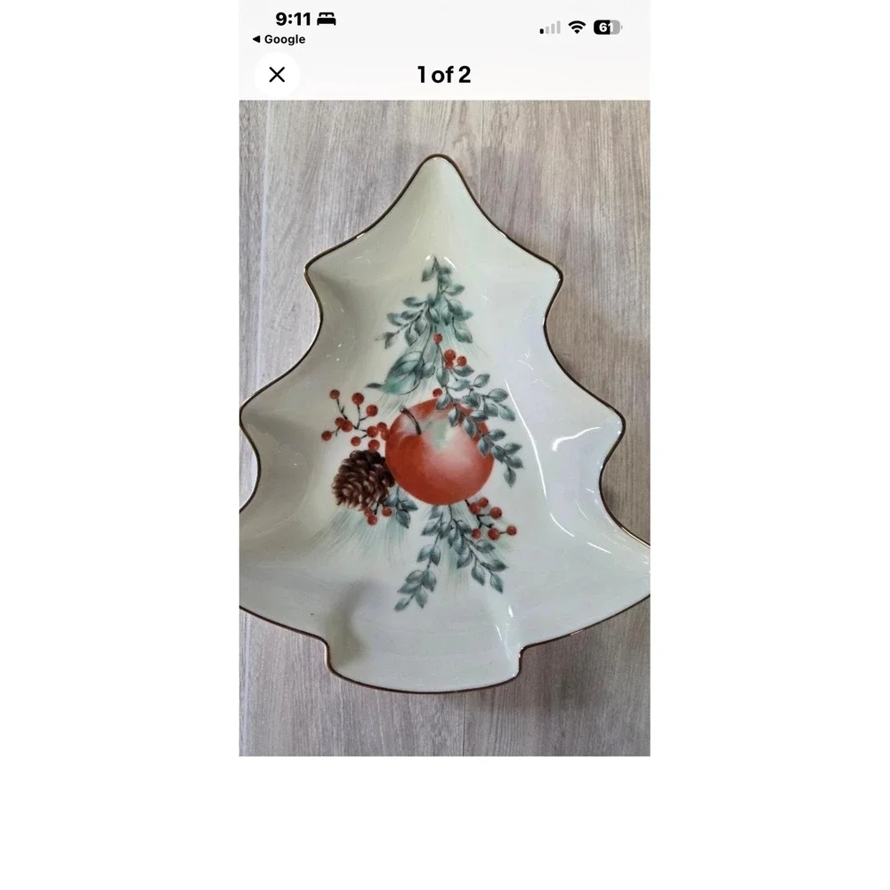 Lenox Williamsburg Boxwood and Pine Christmas Tree‎ Shaped Candy Dish Ivory Gold